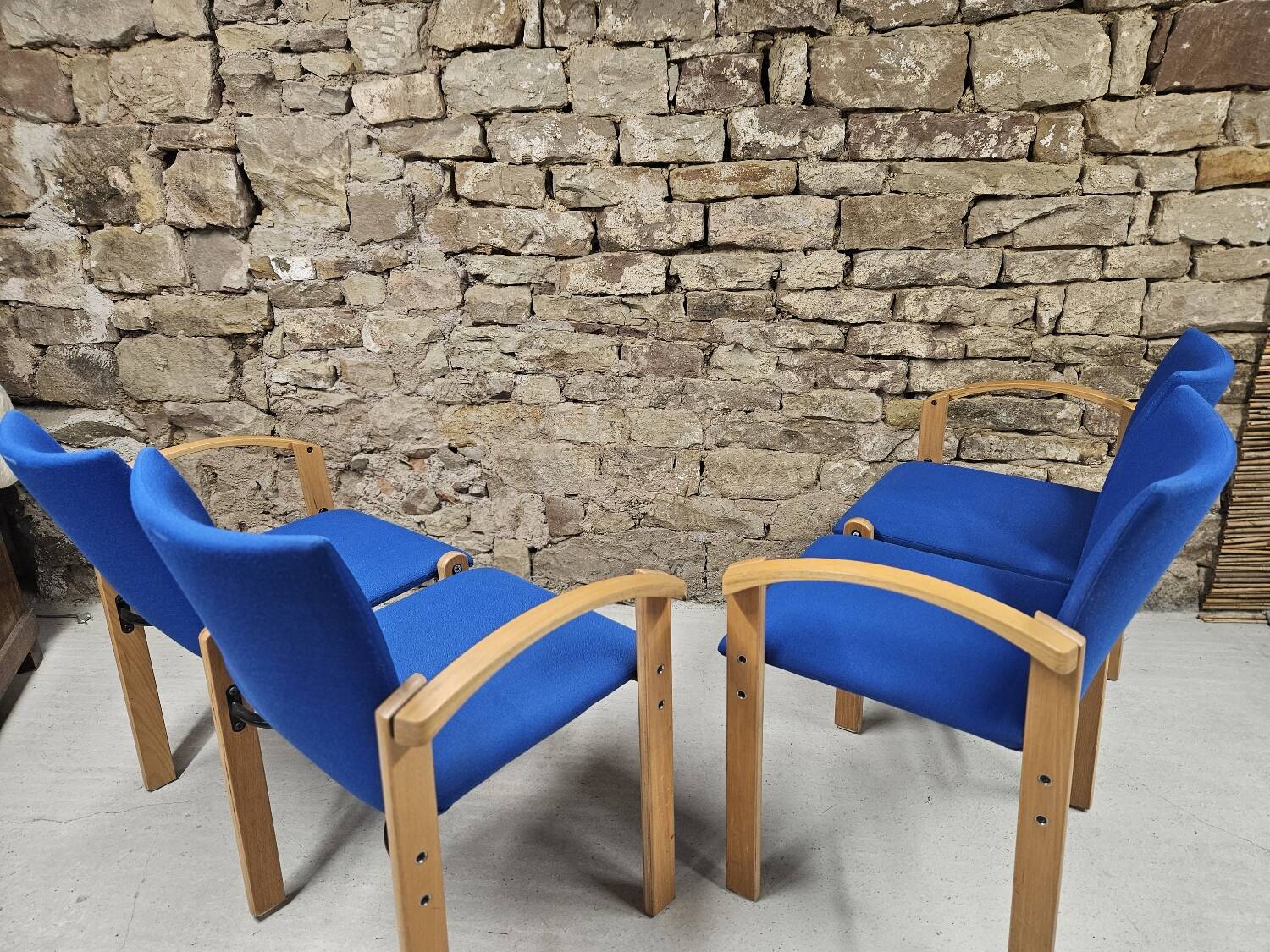 Set of 2 waiting room benches 1980/90