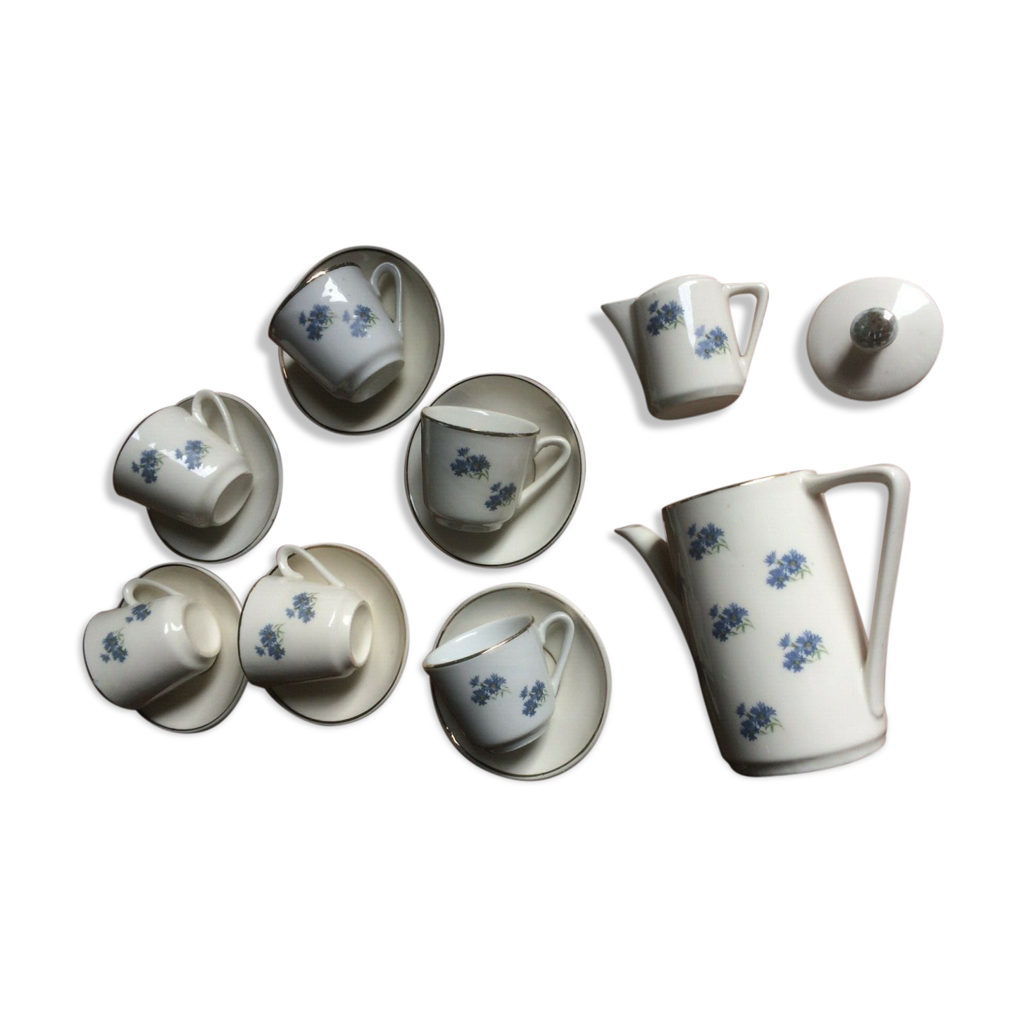 Porcelain flower tea service