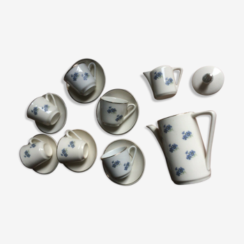 Porcelain flower tea service