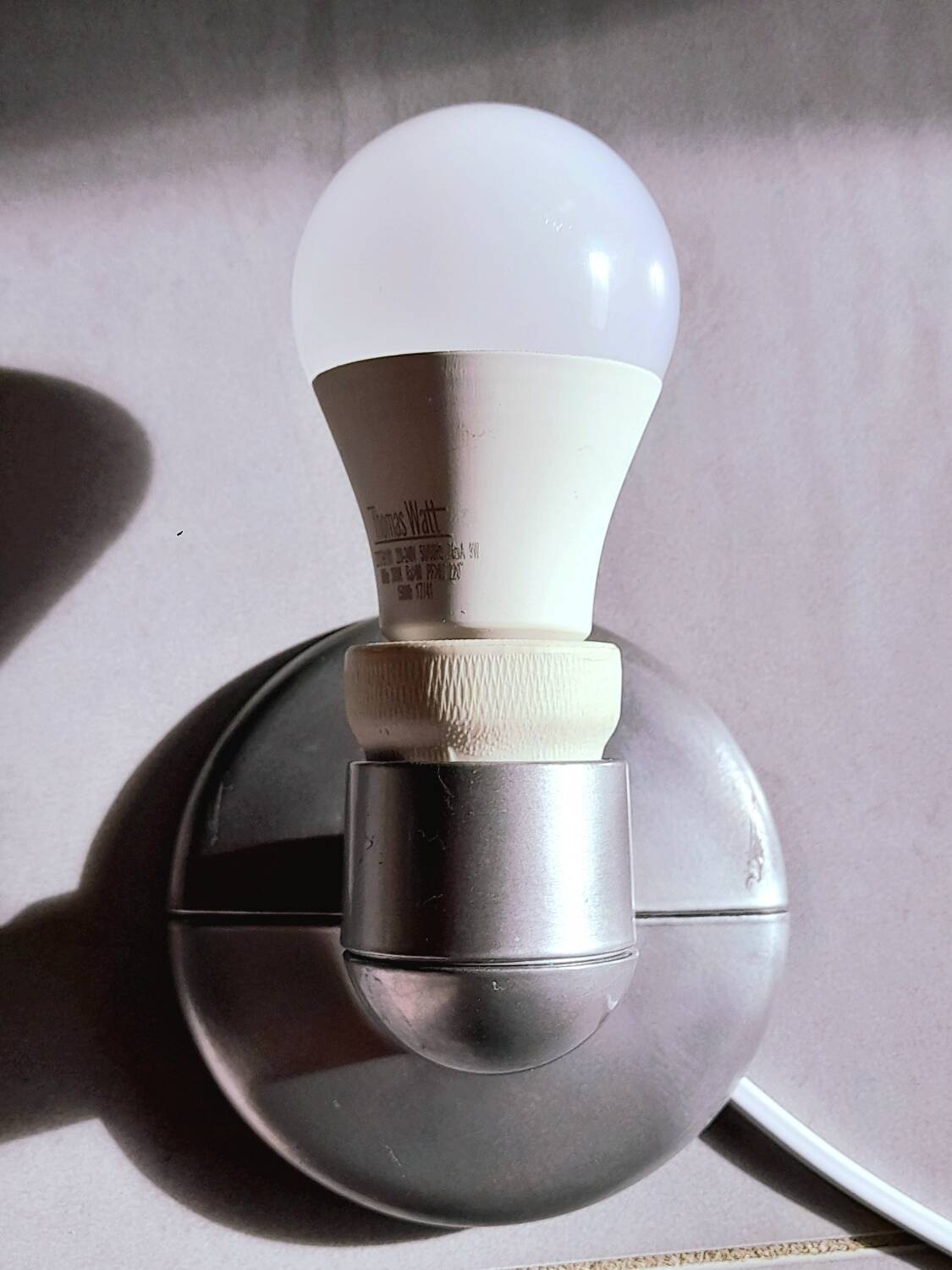 Pair of Sally Arteluce wall lights, 1980