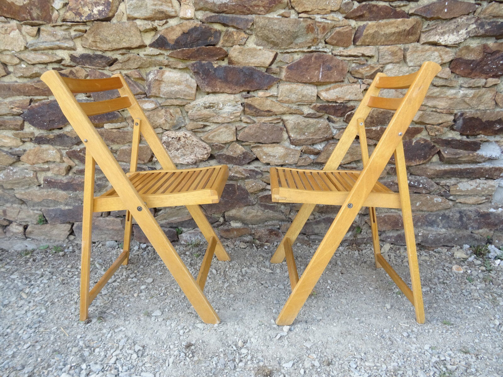 Series of 4 folding chairs in solid beech