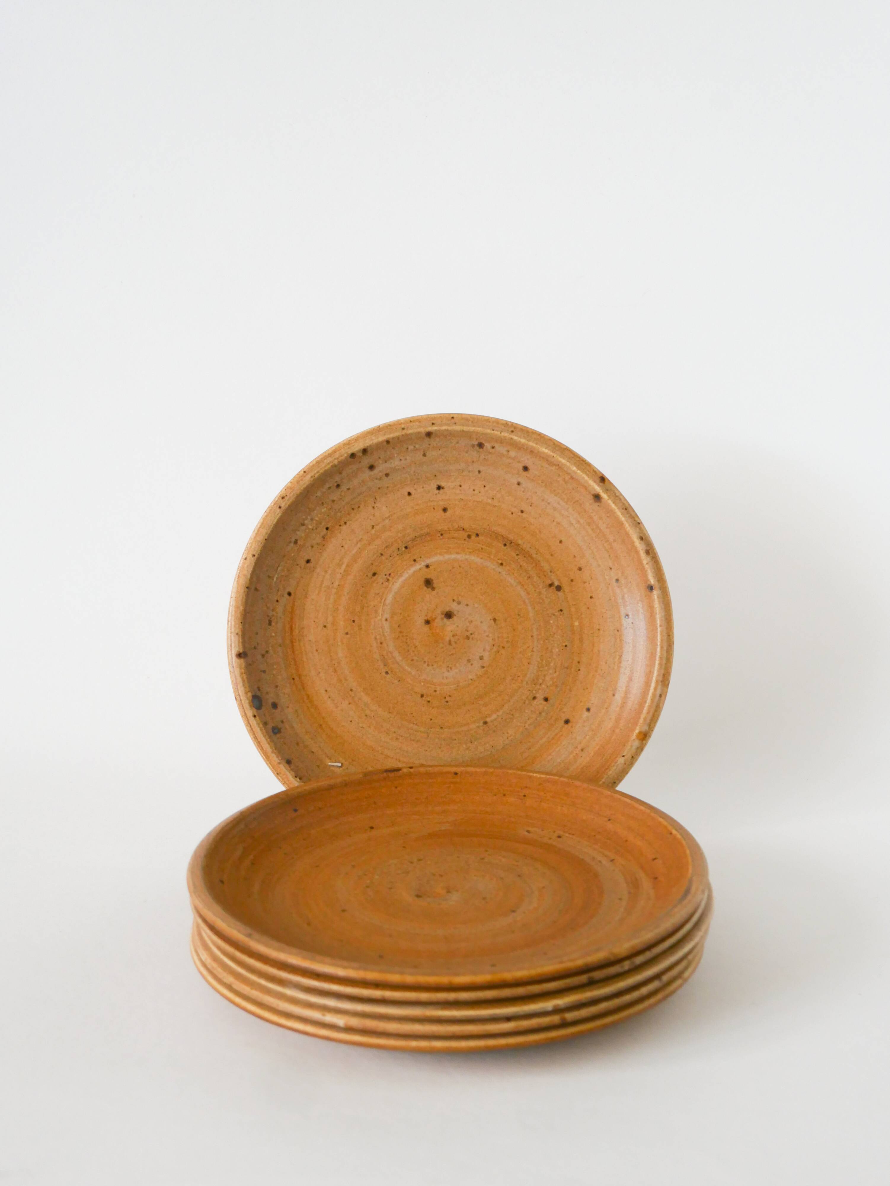 Set of 6 speckled stoneware dessert plates, handmade, 1970.