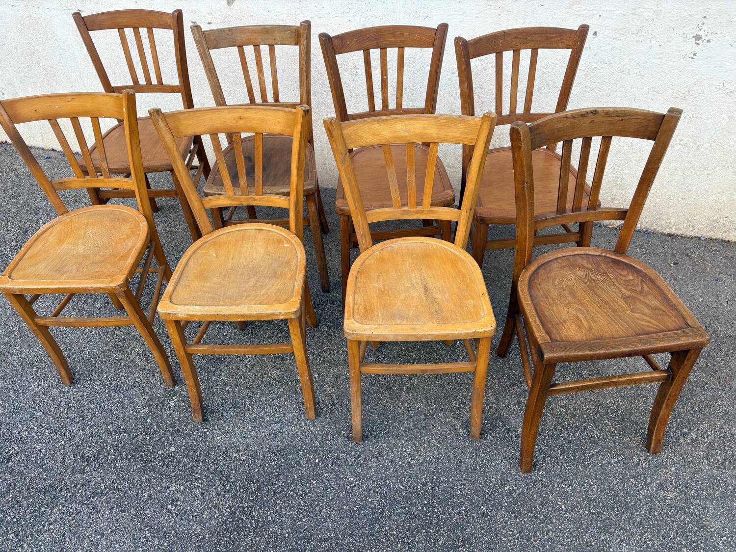 Set de 8 chaises bistrot