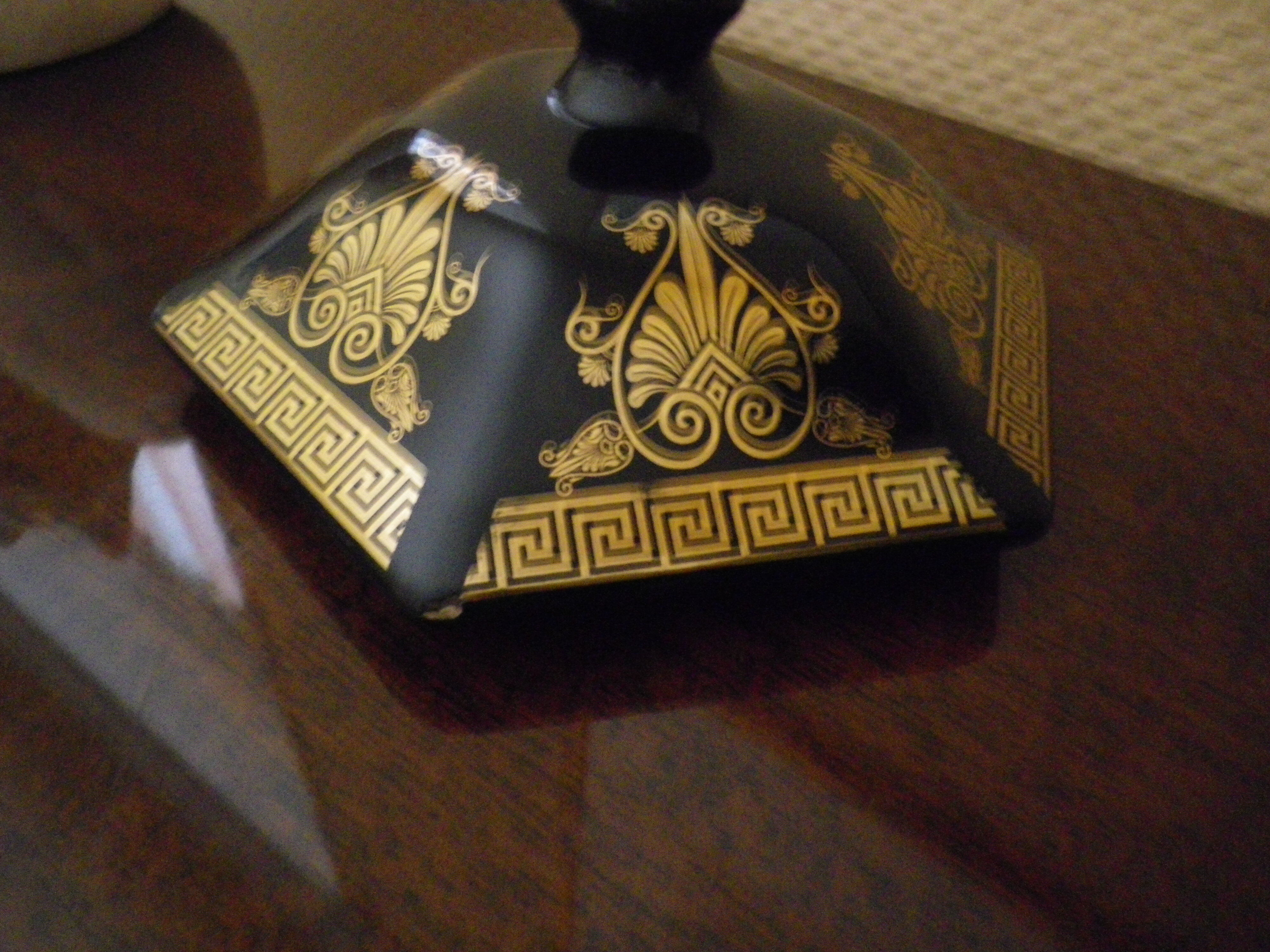 Porcelain candy maker hand-decorated with 24 carat gold Greece 70