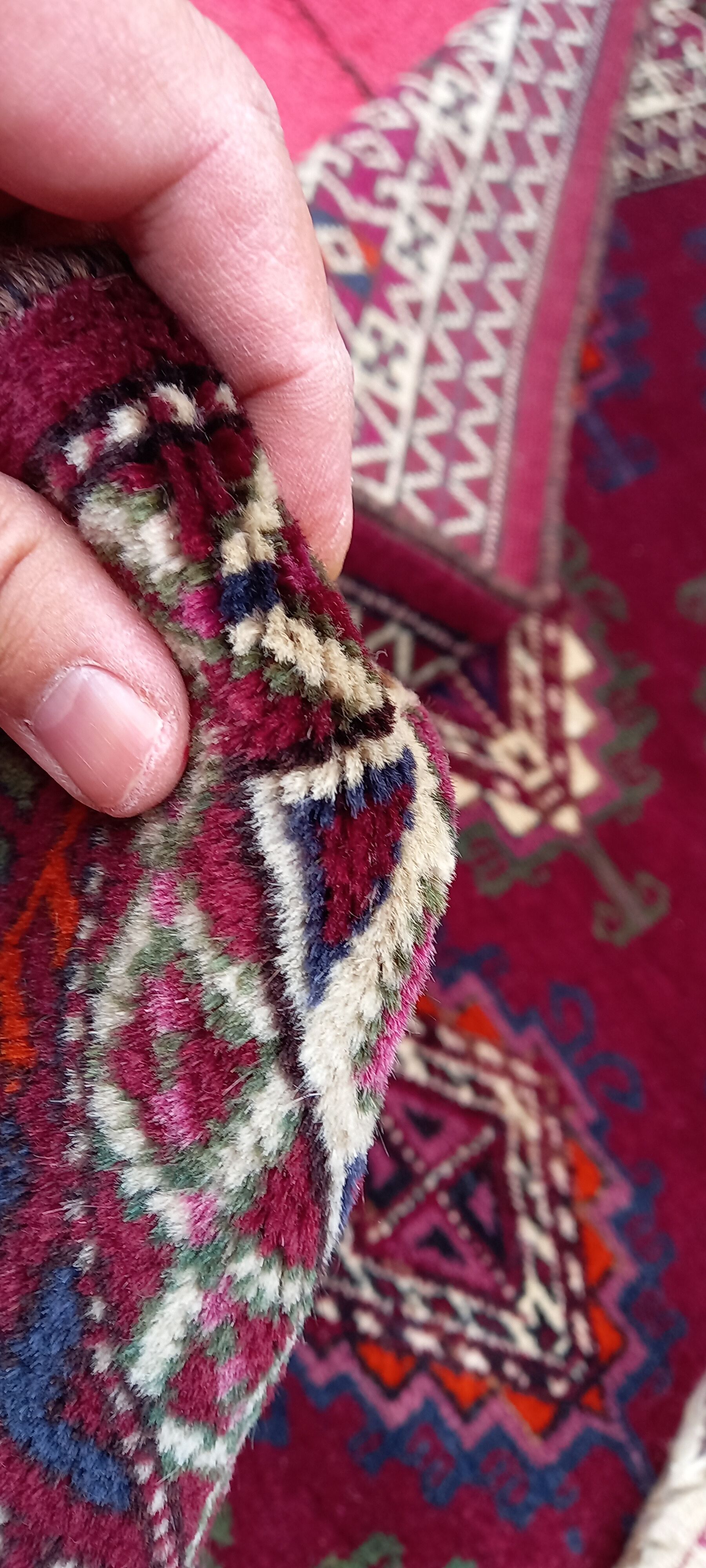 Old carpet boucara beshir
