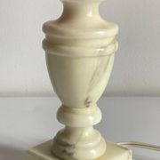 Lampe marbre et tissu fuchsia vintage
