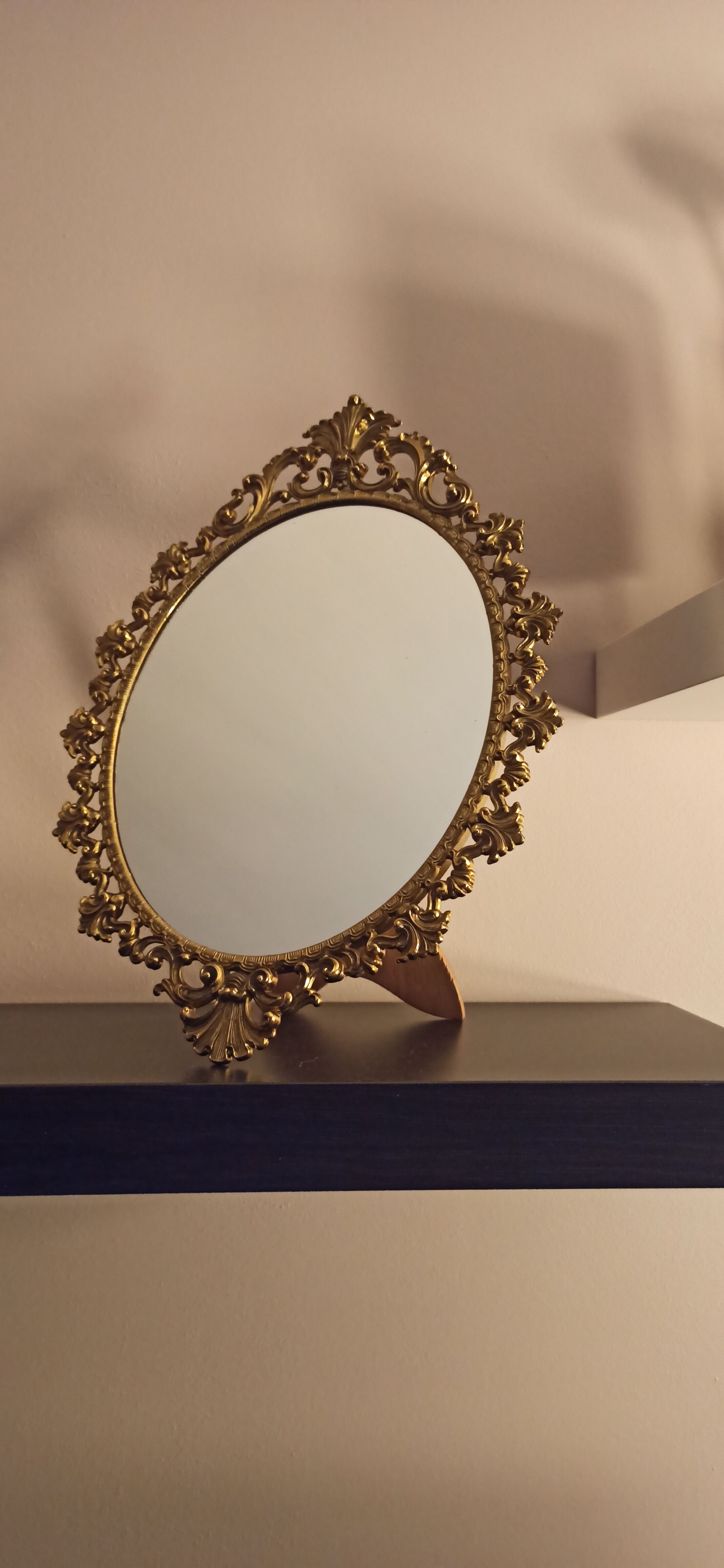 Antique mirror to install