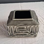 Ceramic decorative object