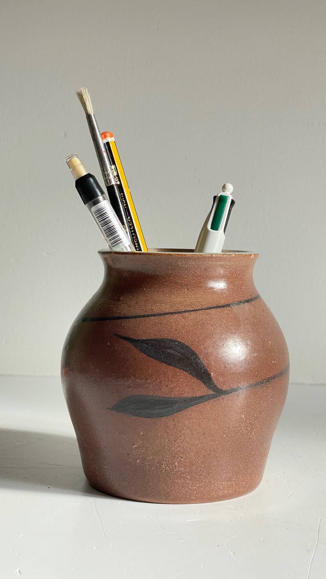 Vase artisanal signed stoneware vintage