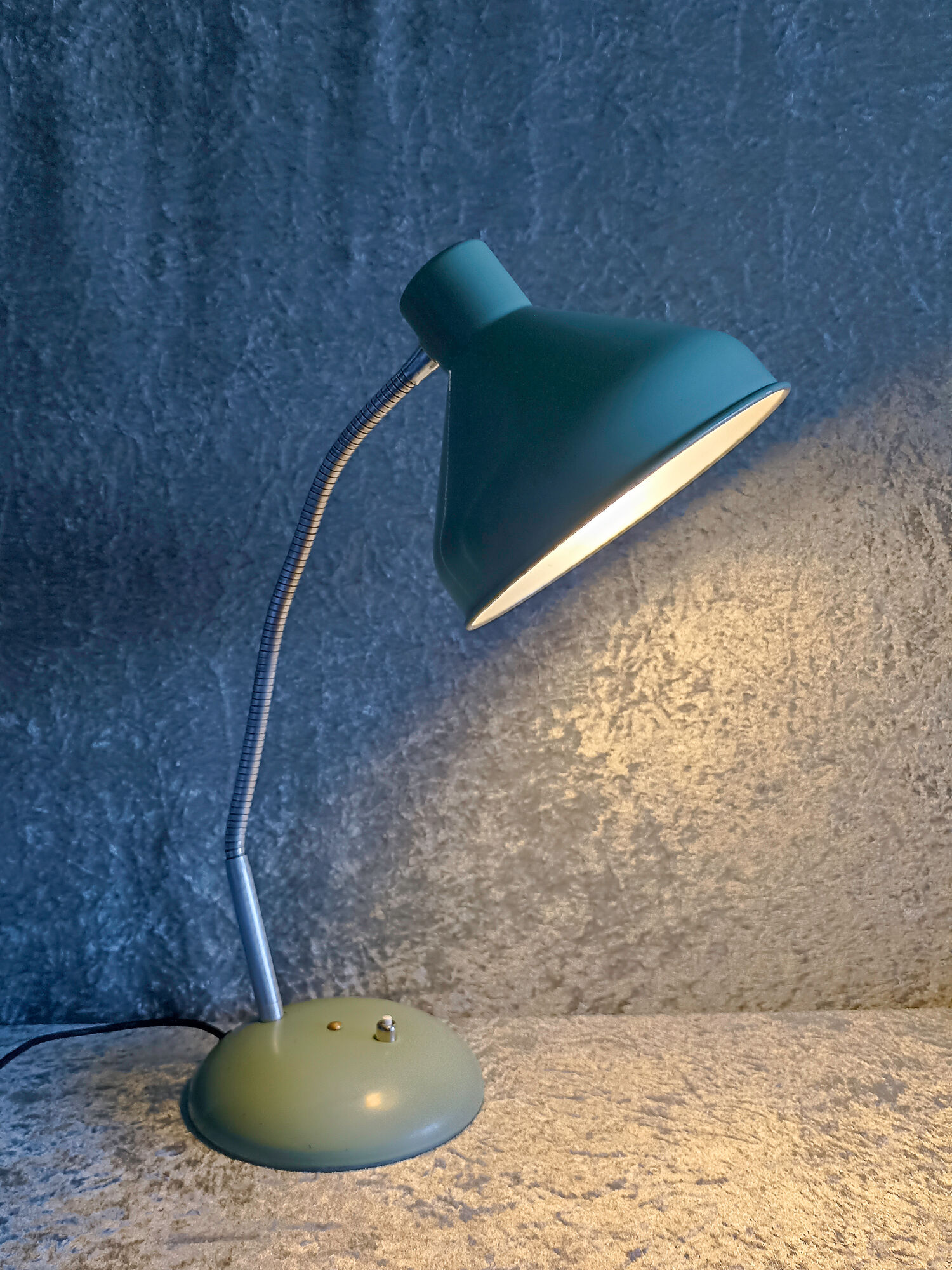 Water green articulated desk lamp 60s