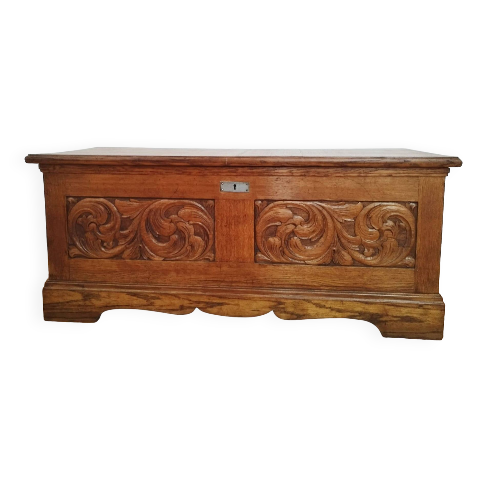 Vintage chest, the 50s