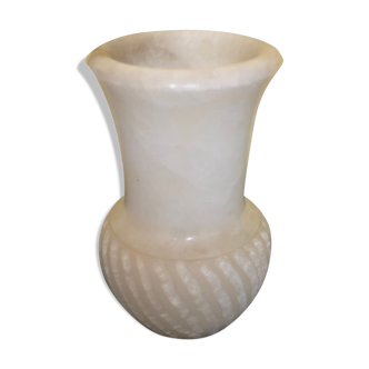 Vase en marbre