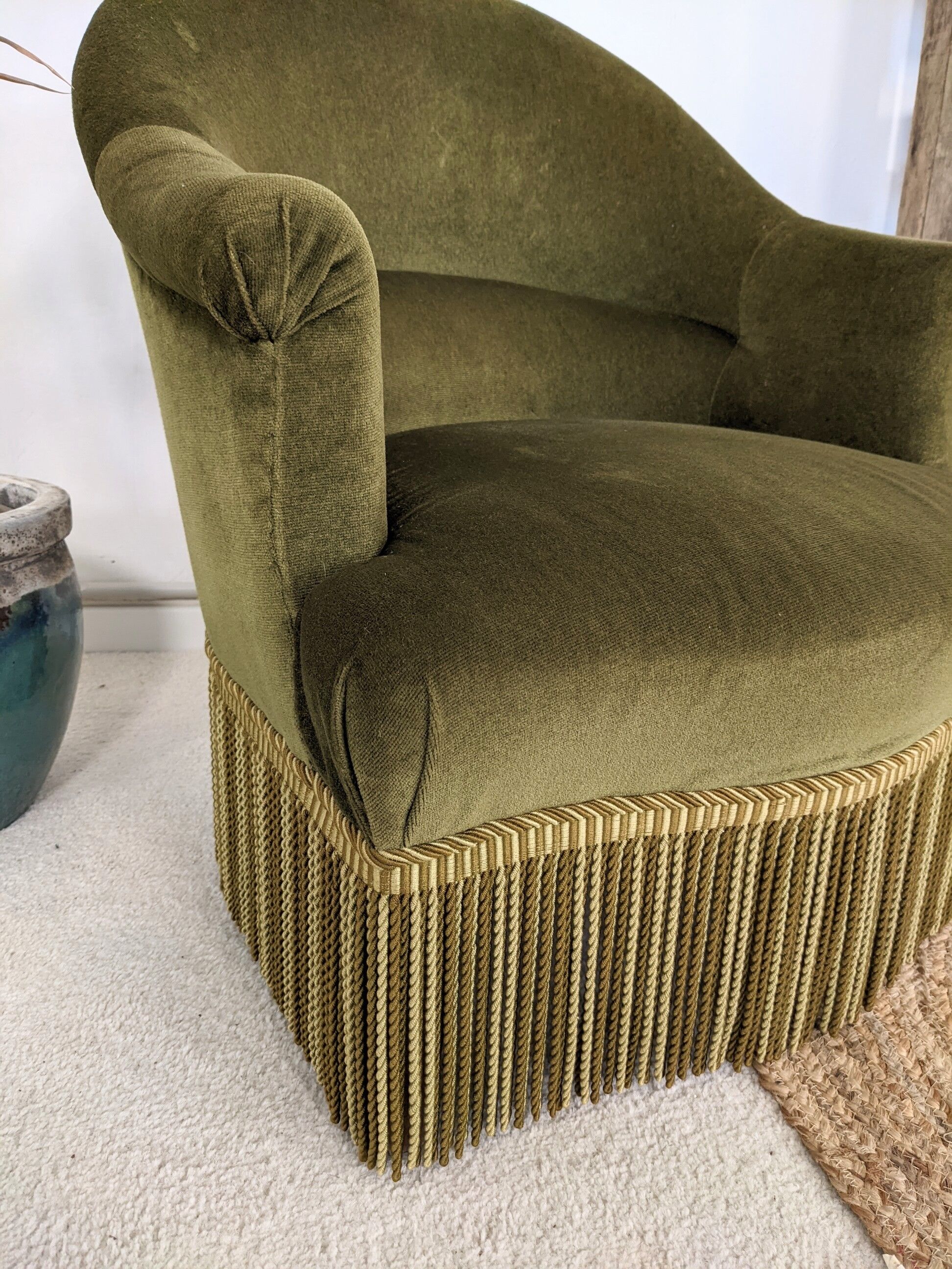 Vintage toad armchair