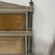 Paire de lits de style Directoire en hetre rechampi XX siècle
