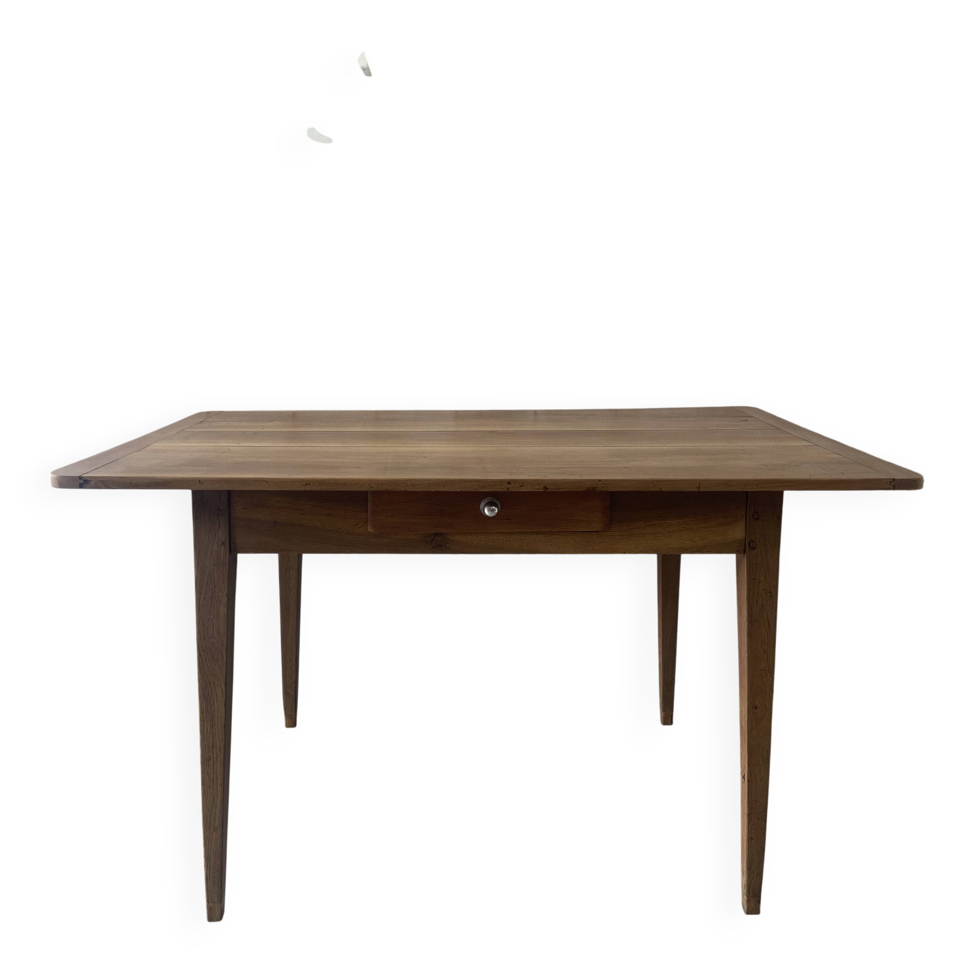 Farm table 129x81cm