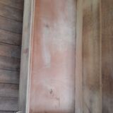 Spindle foot chest of drawers