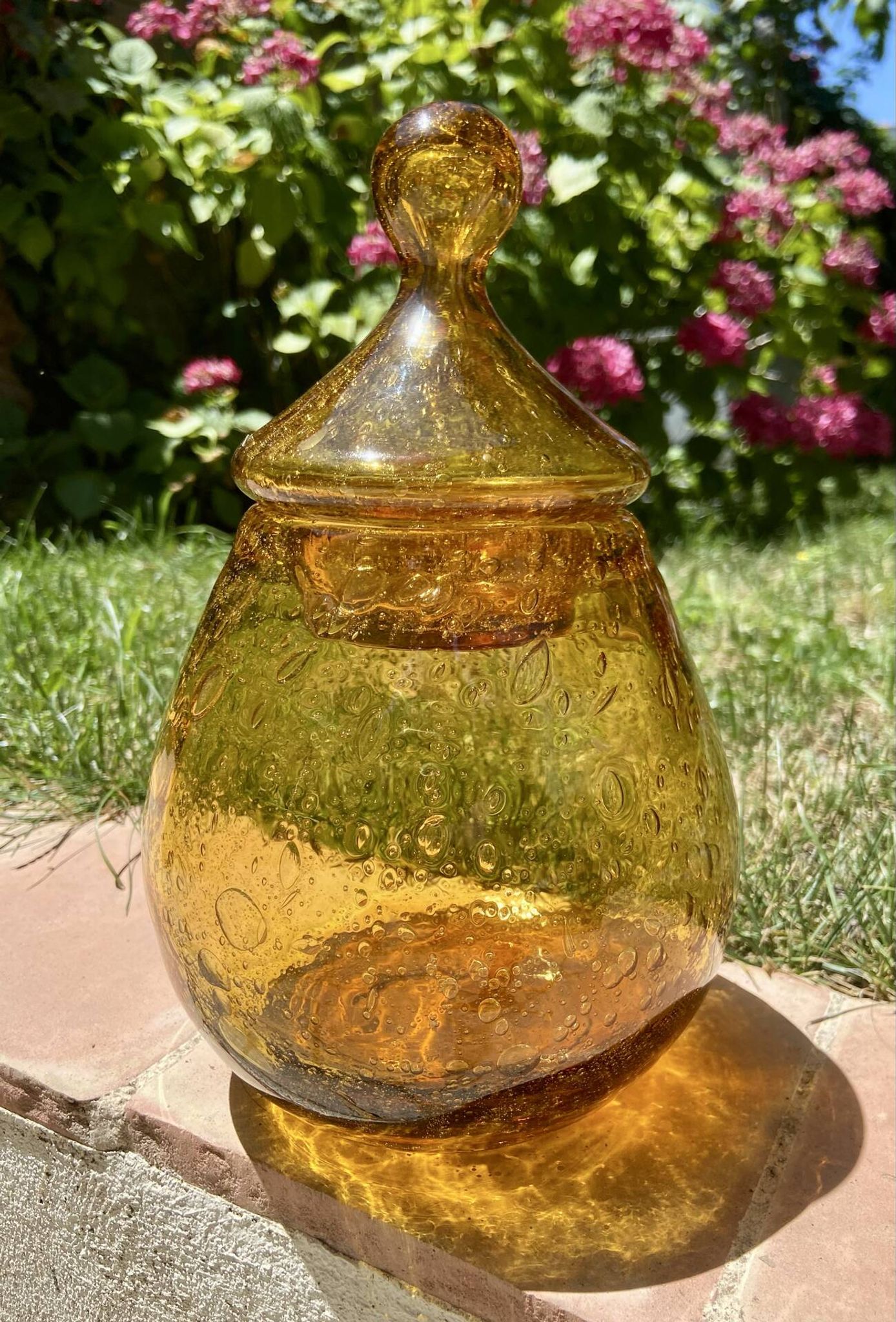 Large amber bubble glass sweet jar from Biot, 1960s.