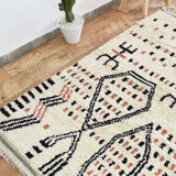 Handmade moroccan berber carpet 180 x 118 cm