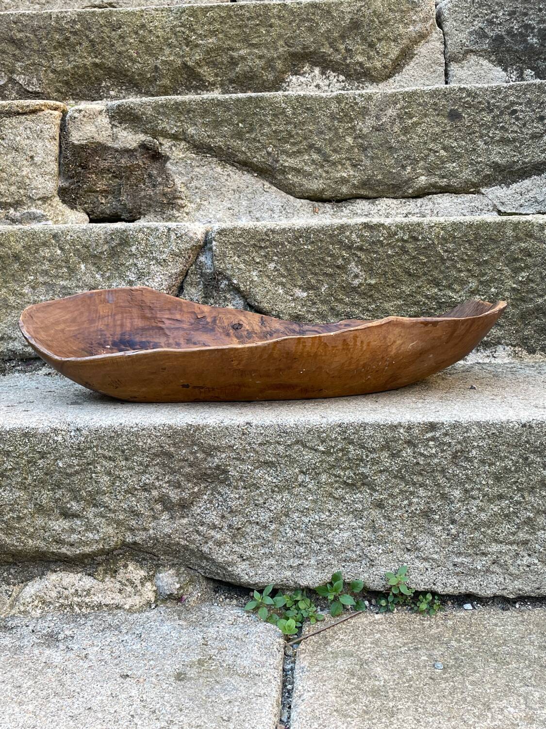 Large brutalist fruit bowl 1980