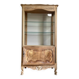 Walnut sideboard or display cabinet