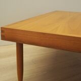 Mahogany coffee table, Italian design, 1970s, production: Italy
