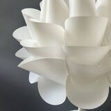 White artichoke tulip design table lamp
