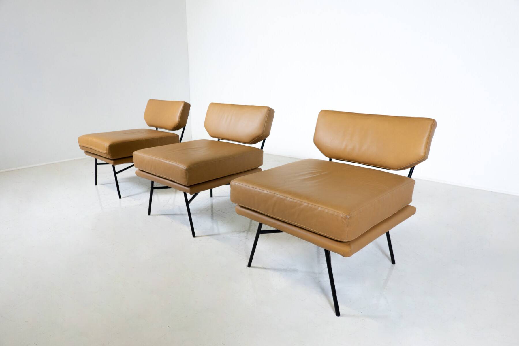 Mid-Century Modern 'Elettra' Set of 3 Armchairs by Stdio BBPR for Arflex, Leather and Iron, 1950s