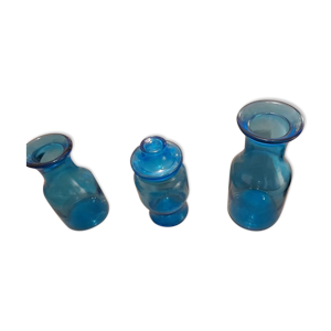 3 vases container made