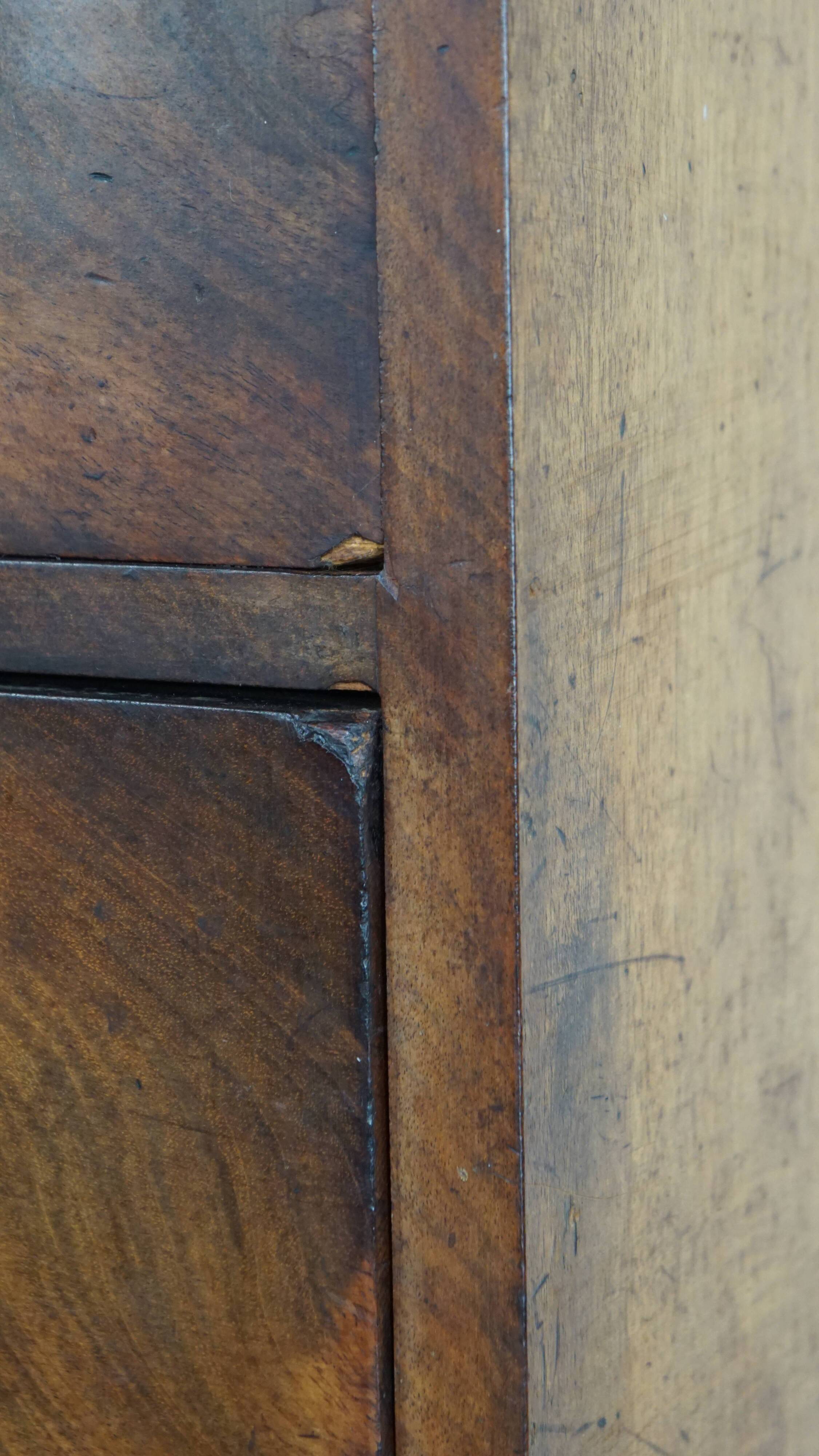 Large early 19th century English antique chest of drawers