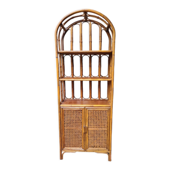 Meuble en rotin et cannage avec ses étagères vintage