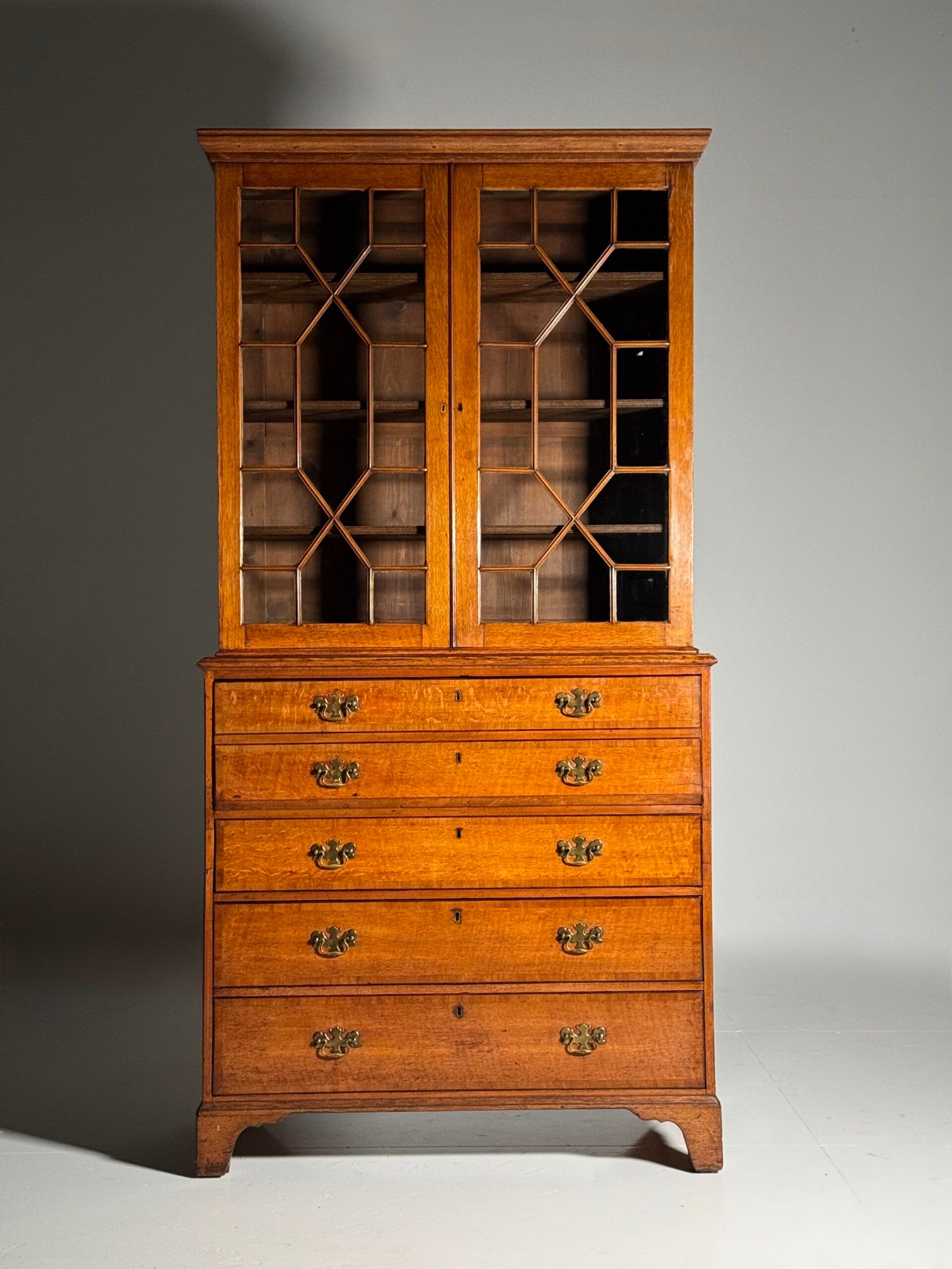 Bureau bibliothèque anglais vers 1800