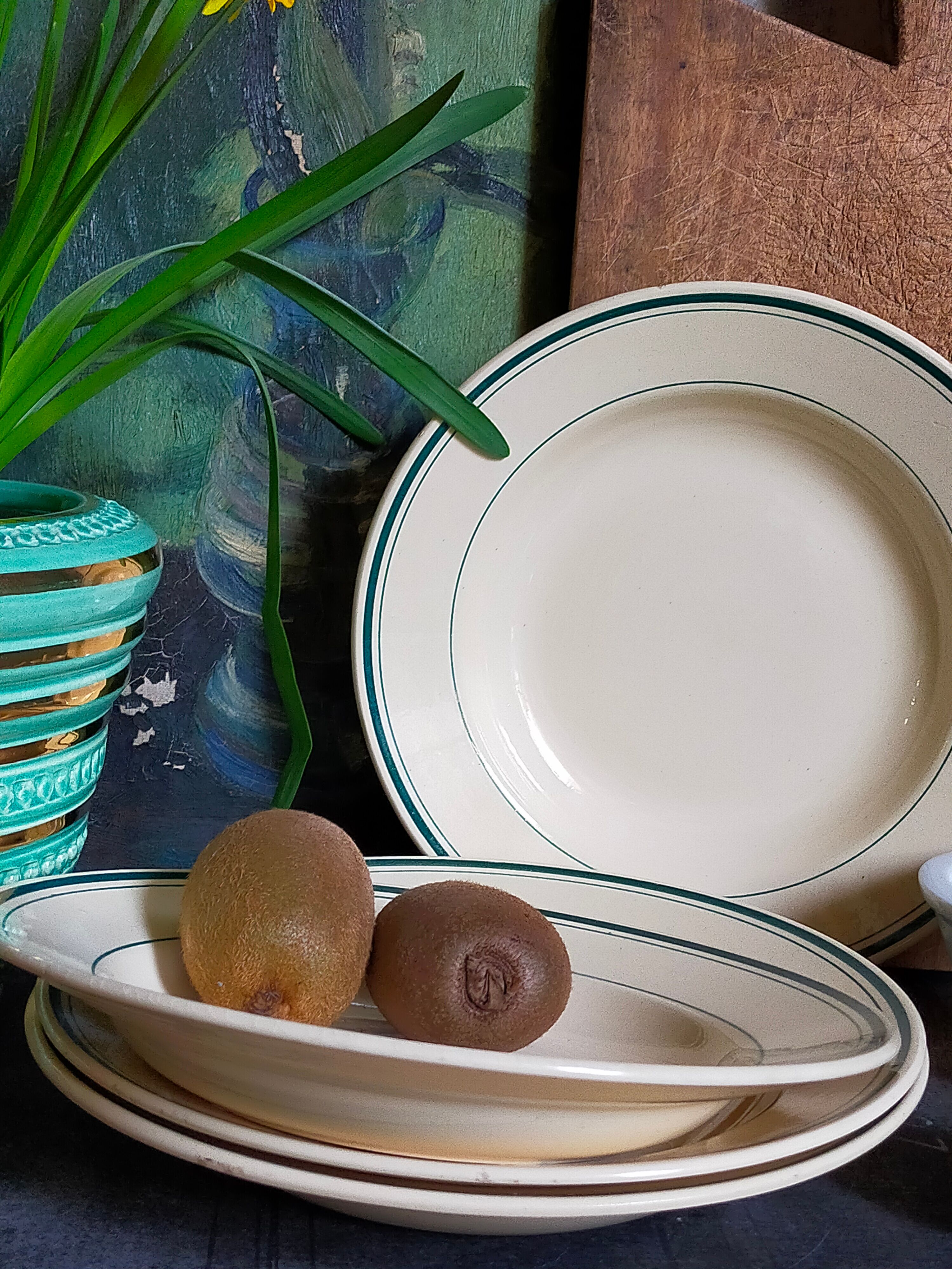 Four plates l'Amandinoise de Saint-Amand ancient