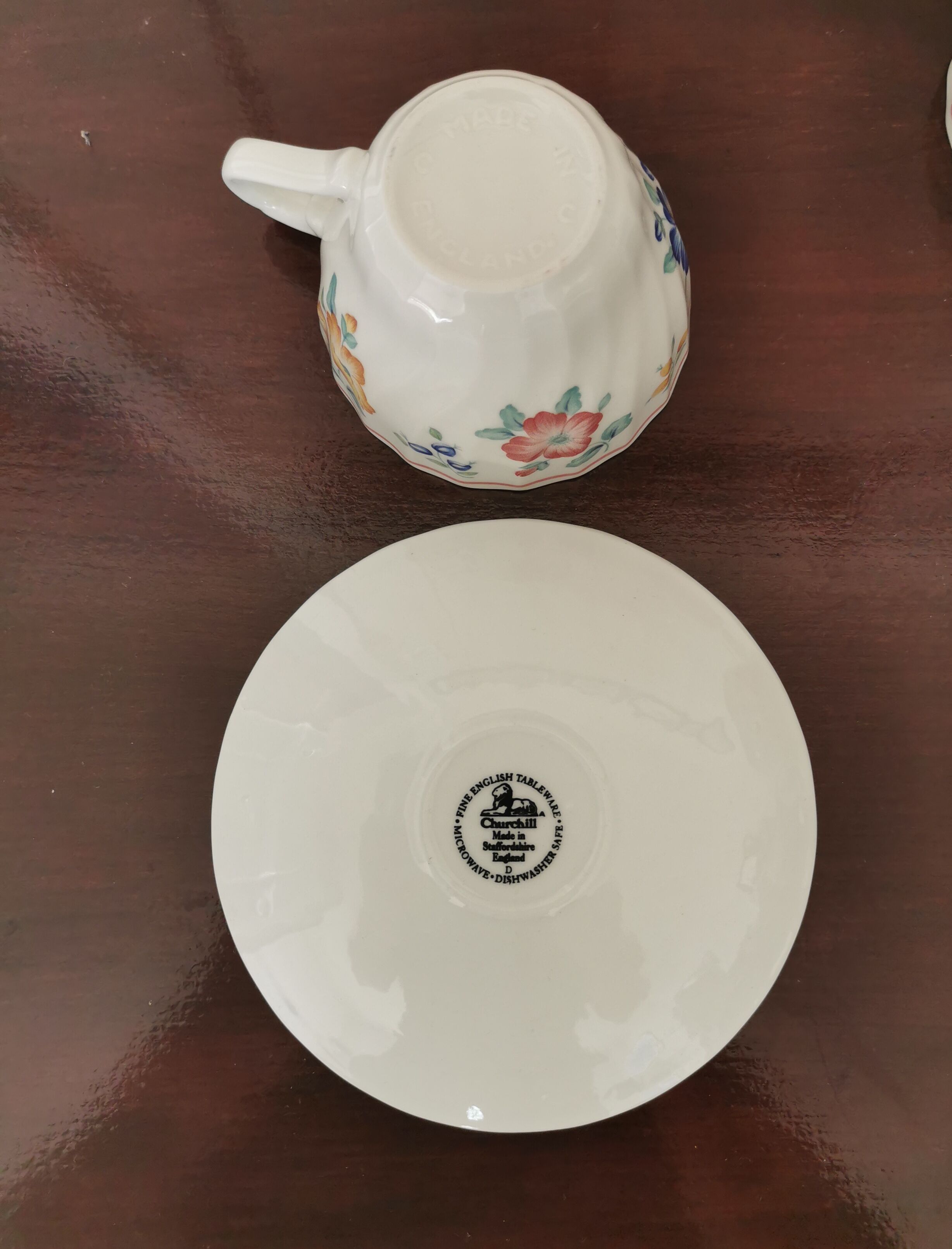 6 cups churchil made in England coffee or tea