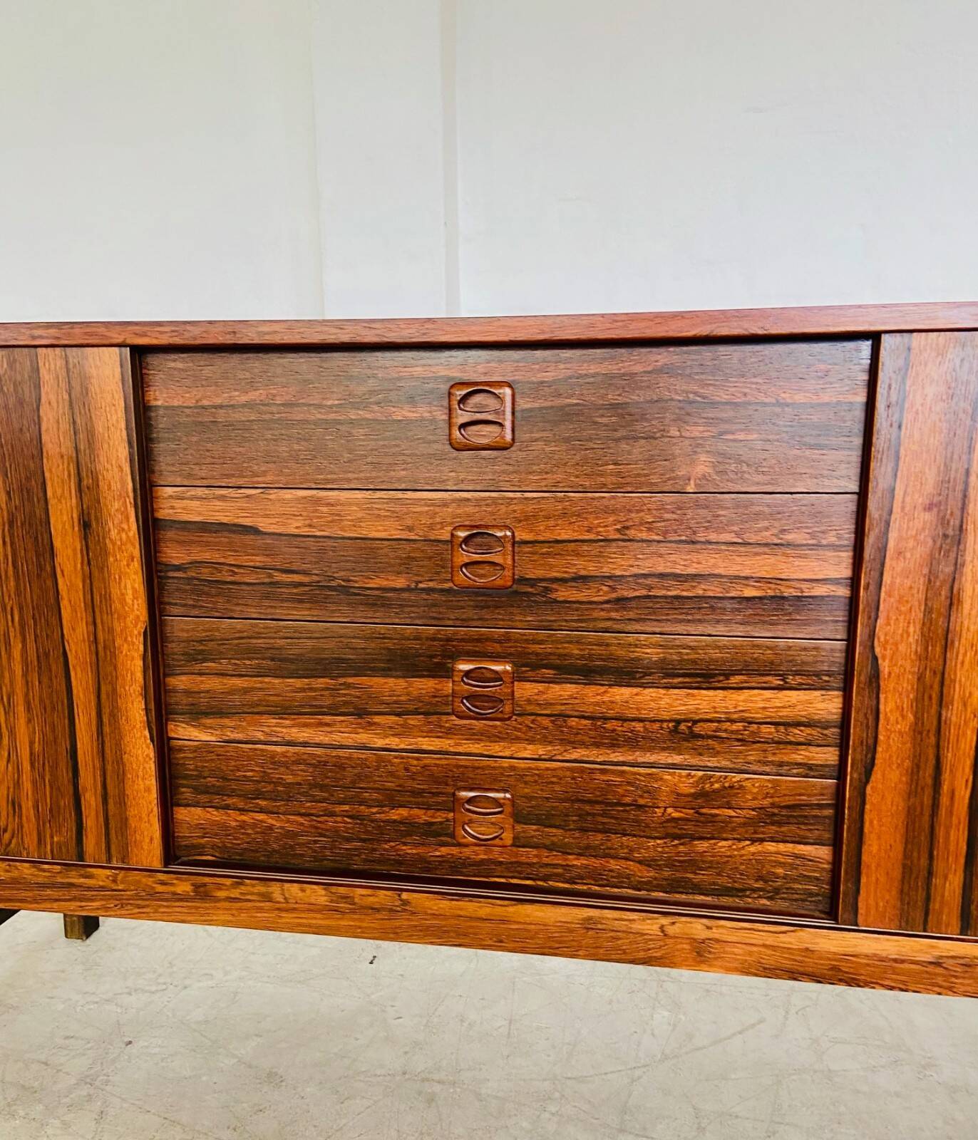 Vintage retro Danish mid-century rosewood sideboard by Kai Winding 1960s