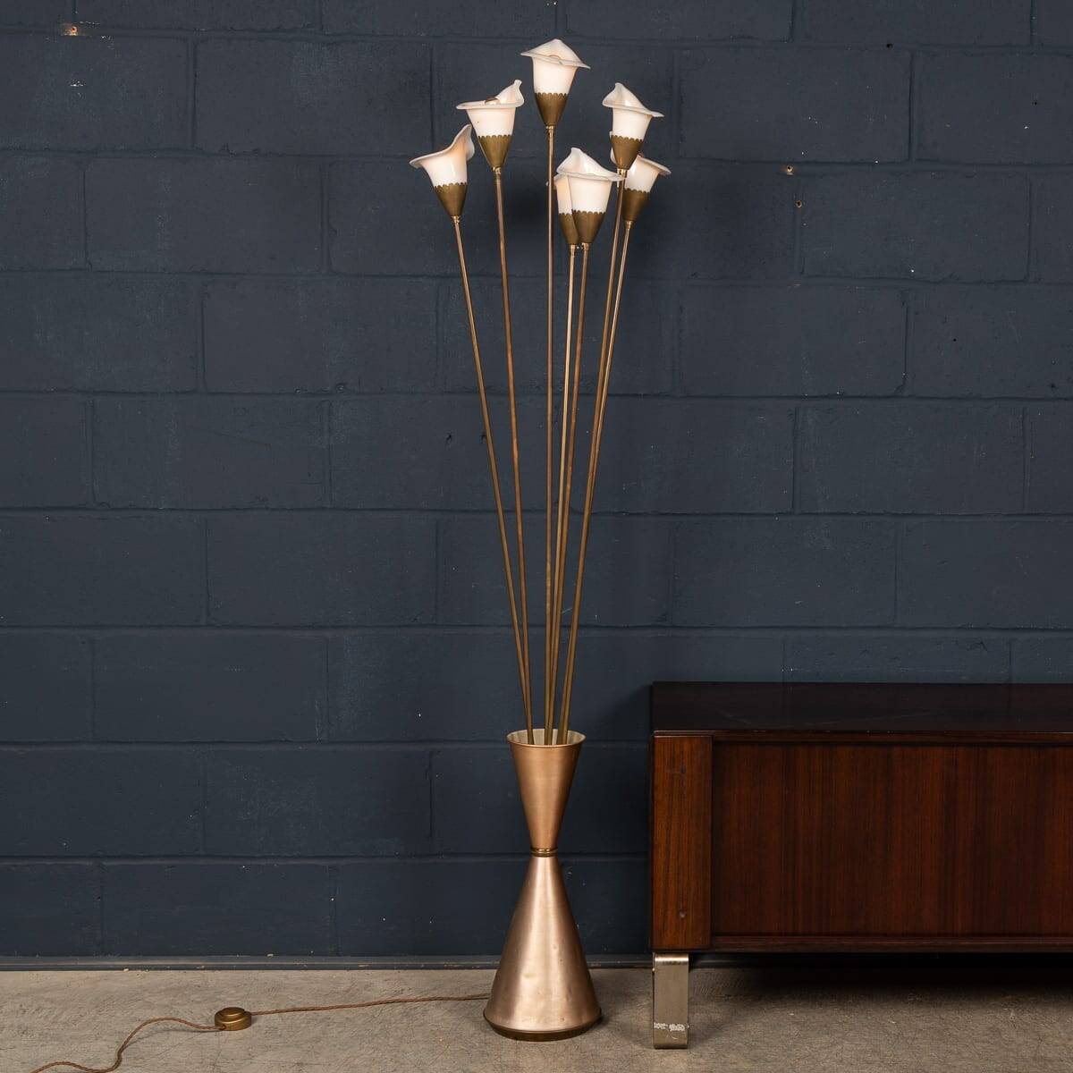 VINTAGE 20thC ITALIAN CALLA FLOOR LAMP BY ANGELO LELLI FOR ARREDOLUCE c1960