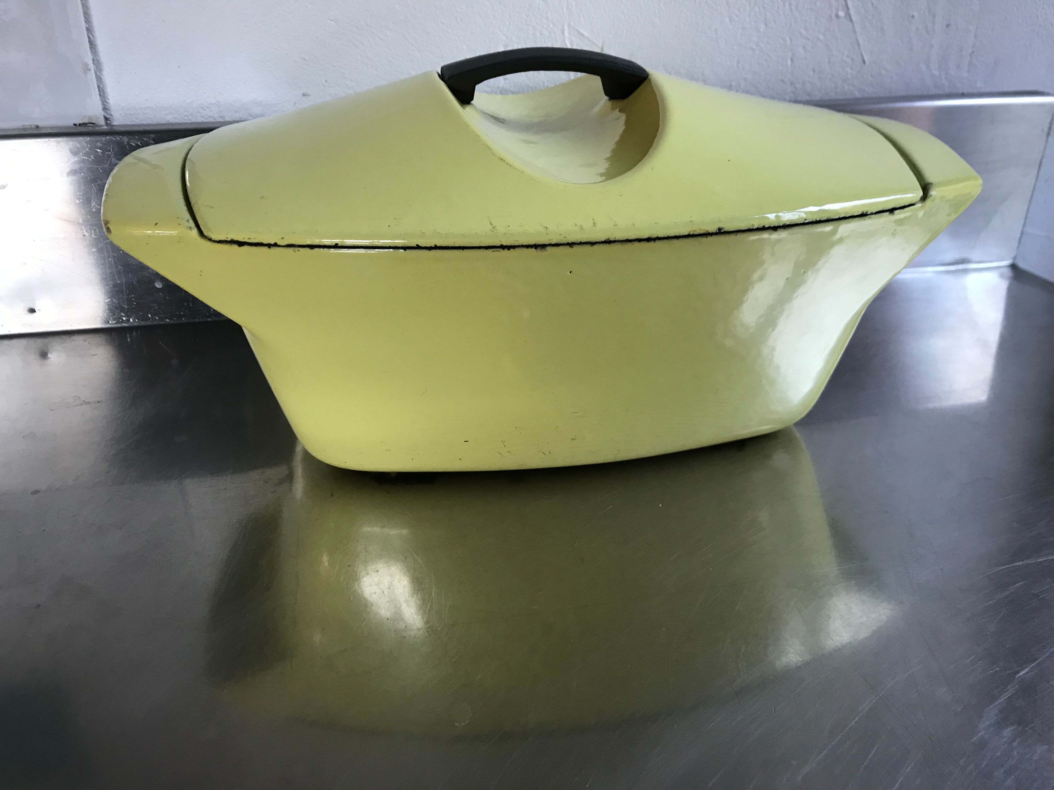 Raymond Loewy Daubiere Le Creuset