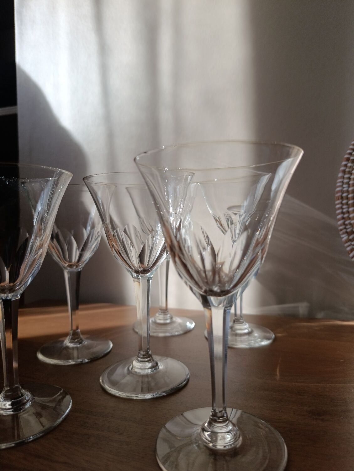 6 crystal water/wine glasses with flat ribs, vintage