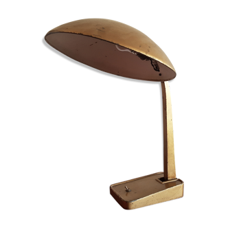 Lampe de table en métal peint doré