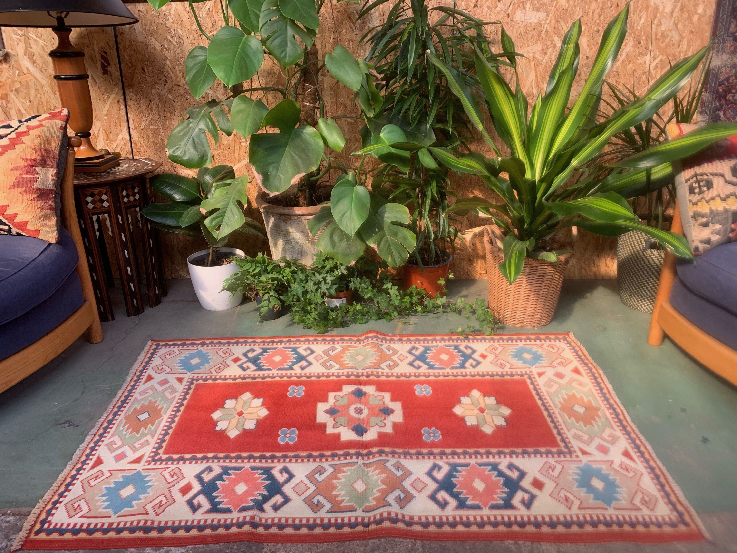 Old turkish kazak rug 140x83 cm vintage, red and blue