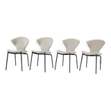 4 model 18 chairs – Genevieve Dangles and Christian Defrance