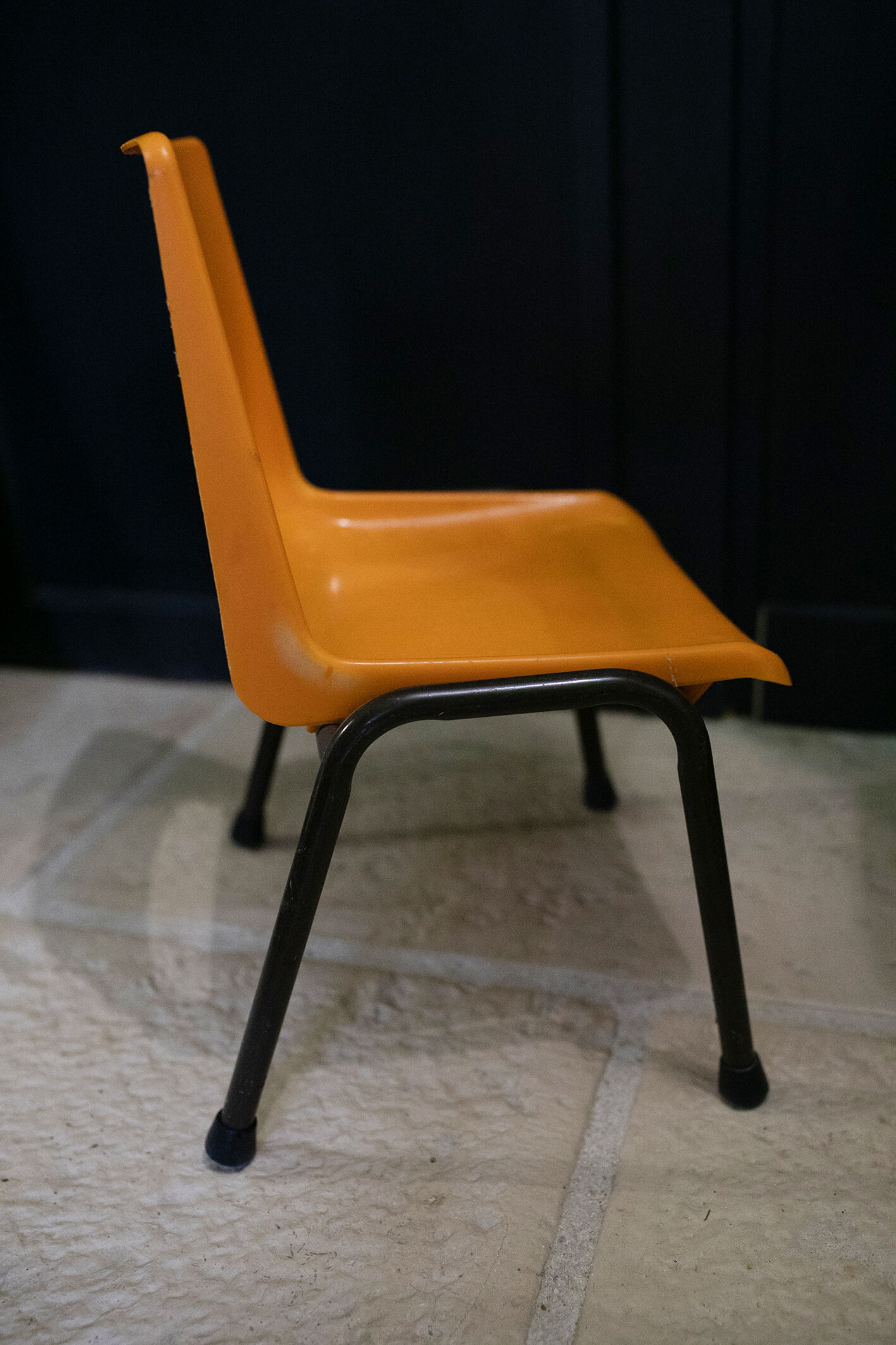 Les chaises d'ecole h. brunswick