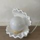 Lampe  coquillage céramique et opaline 70´s