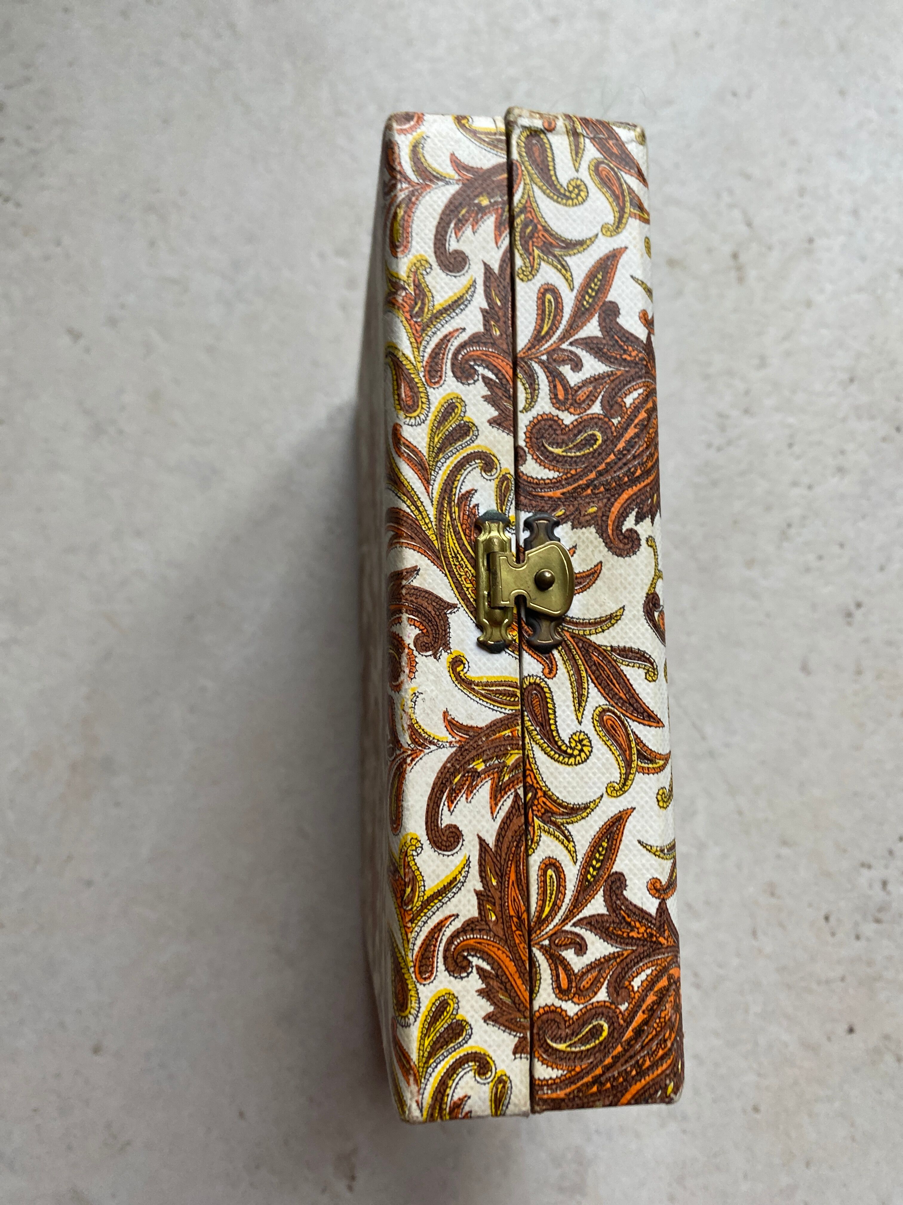 Écrin et fourchettes à gâteau vintage
