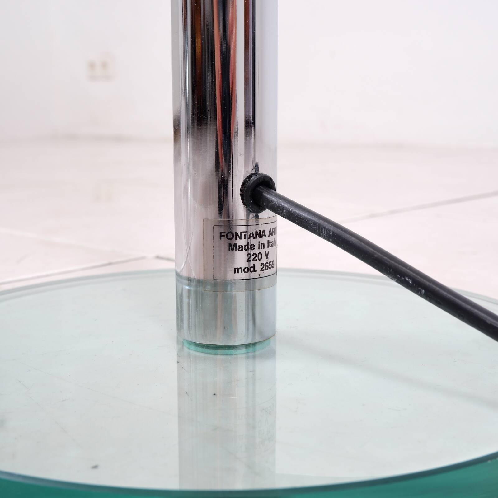 „Parola“ floor lamp by Gae Aulenti for Fontana Arte – special edition