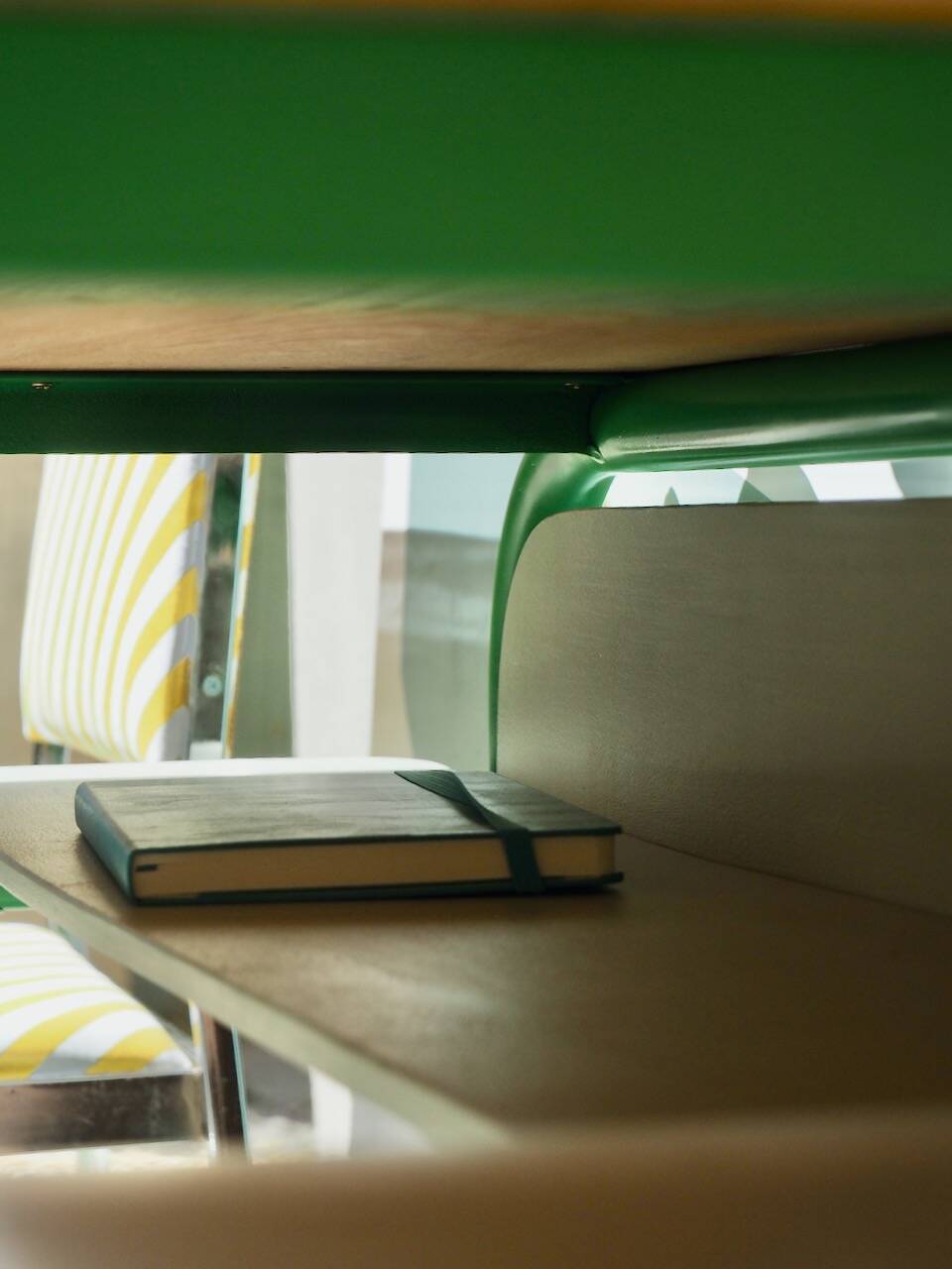 Bureau double d'école revisité