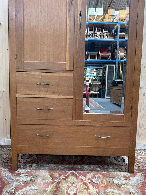 Armoire - Penderie en chêne massif époque 1950/1960