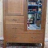 Armoire, penderie en chêne massif époque 1950-1960