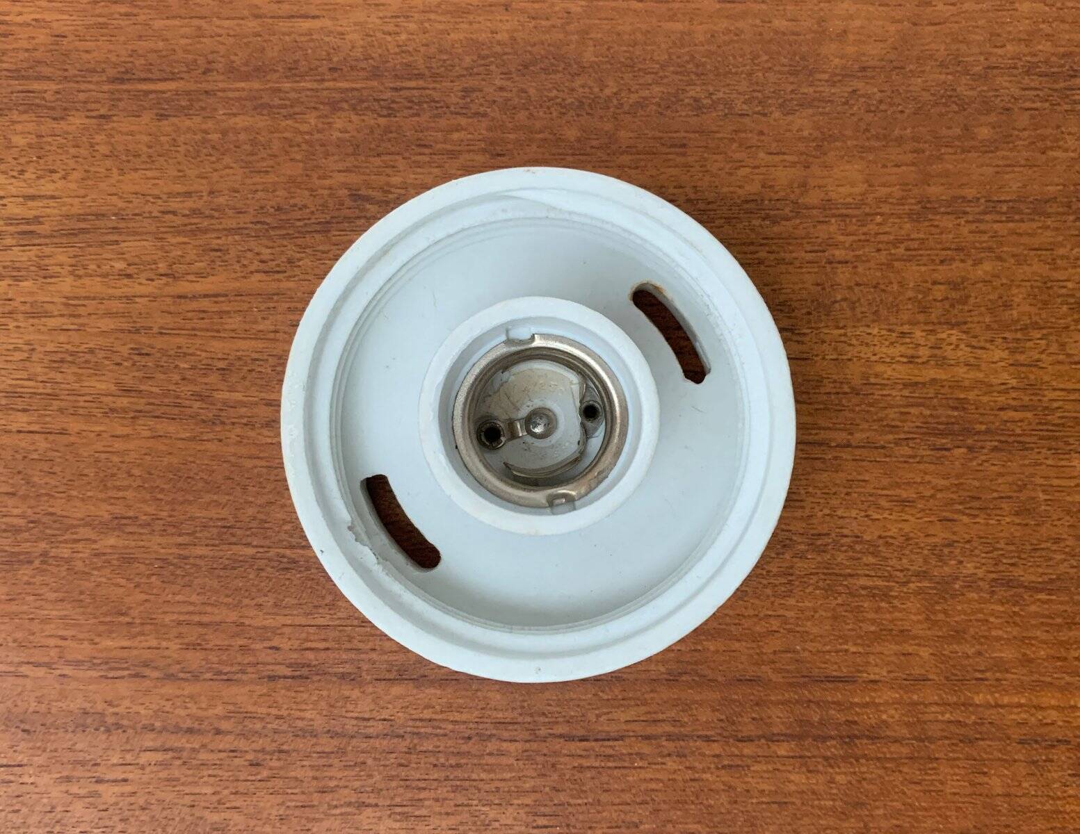 Ceiling or wall lamp Erdbeere in German glass from the mid-century by Wilhelm Wagenfeld for Lindner.