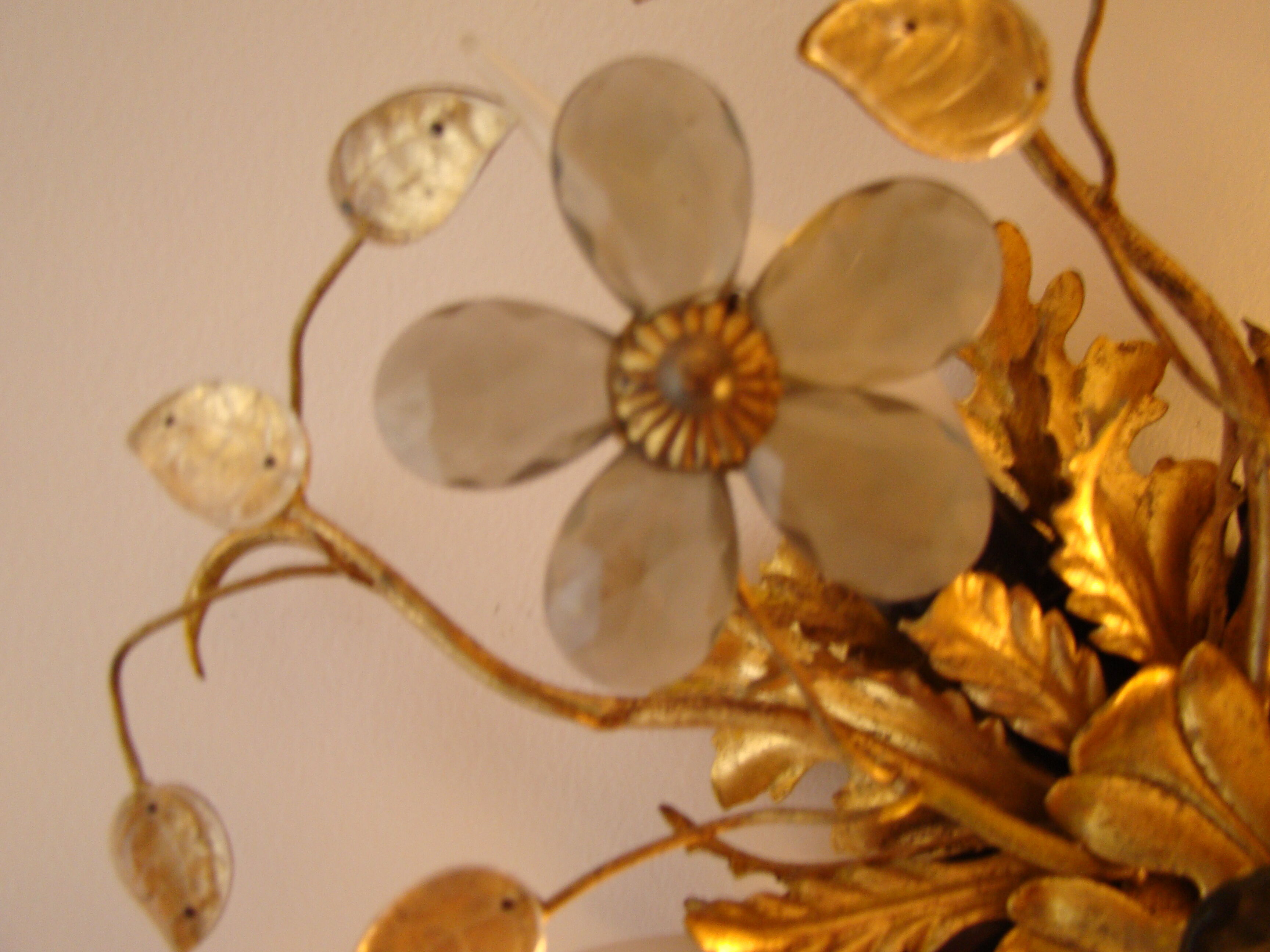 Vintage wall lamp or ceiling lamp in golden metal, glass flowers