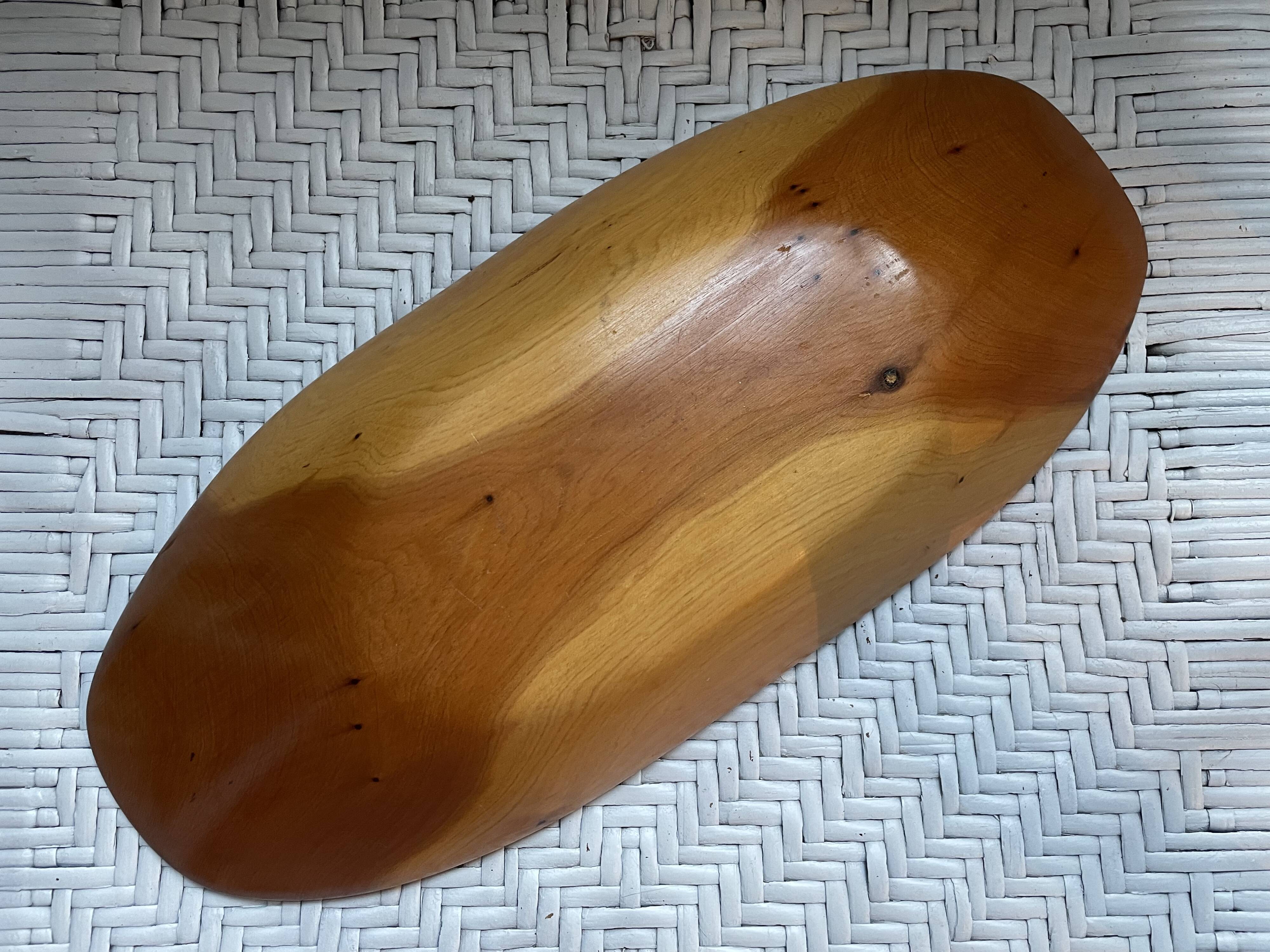 Oval wooden dish